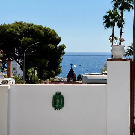 Hébergement de vacances Casa Colibri Con Piscina Privada *